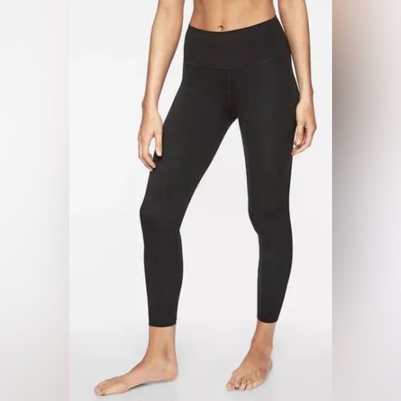 Athleta Pants - Athleta Elation 7/8 Tight (Legging) Black Size Medium Long Mid rise